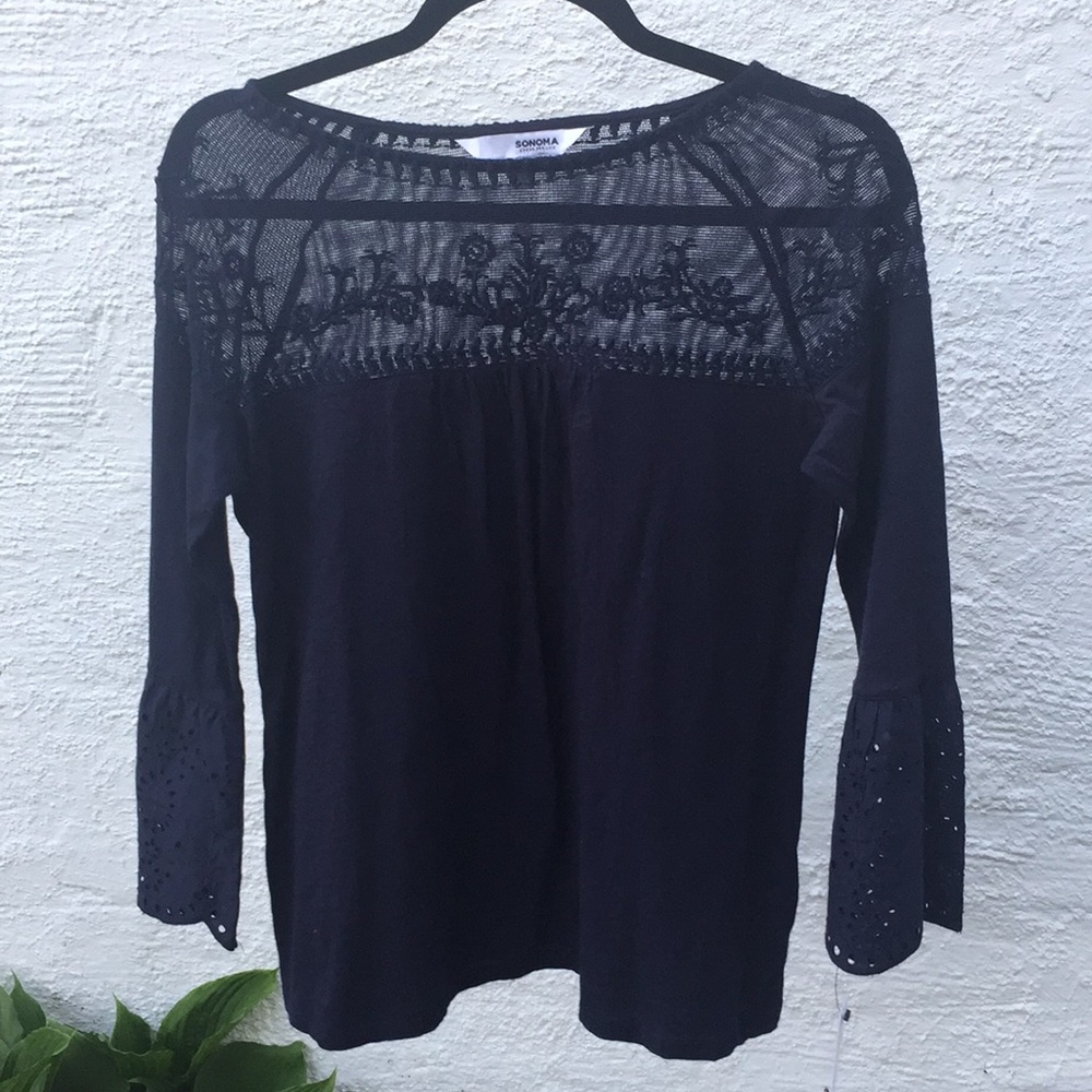 Small Beautiful lace Blouse